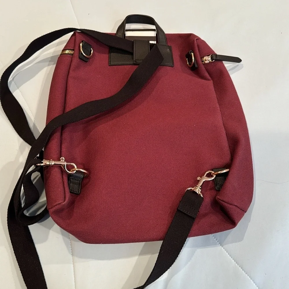 Henri Bendel backpack *BRAND NEW*